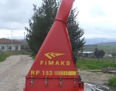Masina de recoltare furaje RF 152